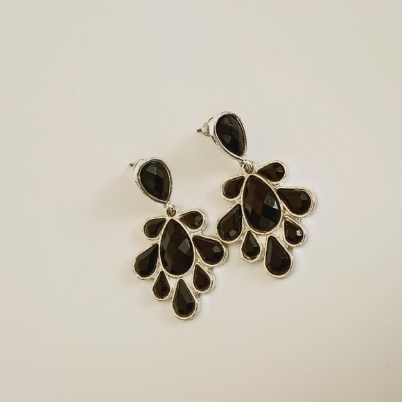 Cascading Teardrop Acrylic Drop Earrings Silver Tone & Black Post/Stud Dangle - Picture 5 of 7
